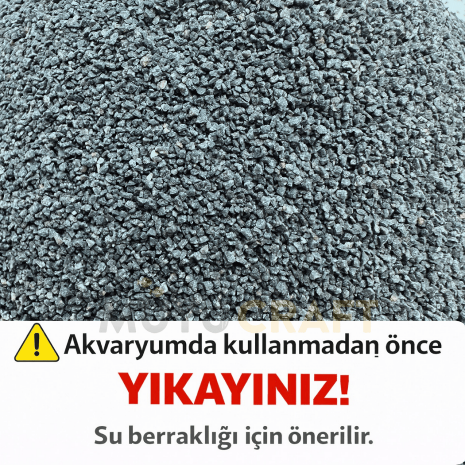 Bazalt Siyah Akvaryum Kumu İnce Granül Dekoratif Akvaryum Taban Kumu 500 Gr